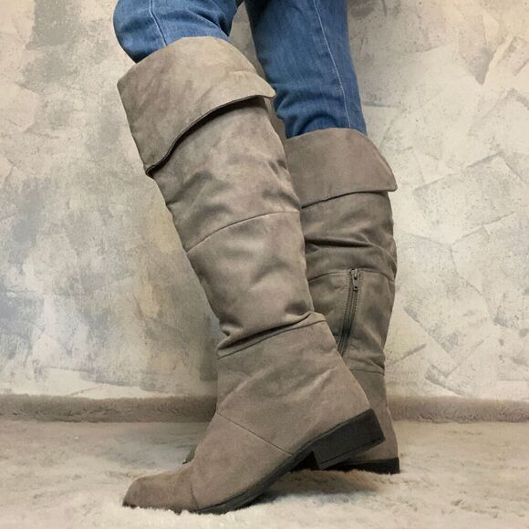 American Eagle Boots Tall Knee High Gray Cuban Heels Zipper size 7 - Picture 2 of 9